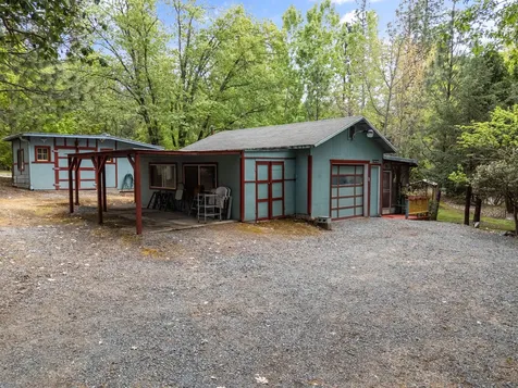 7771 Monument Drive Grants Pass OR 97526