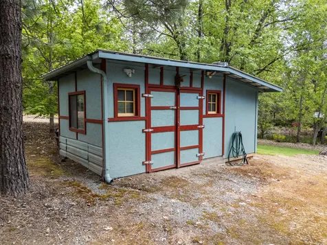 7771 Monument Drive Grants Pass OR 97526