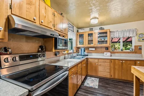 7771 Monument Drive Grants Pass OR 97526