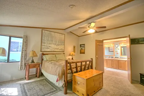 1848 Tamarac Lane Grants Pass OR 97527