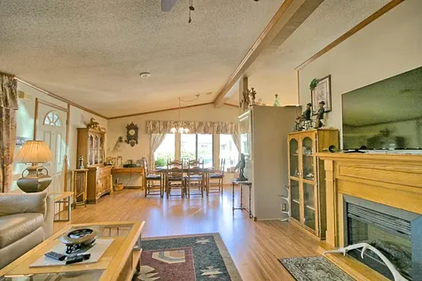 1848 Tamarac Lane Grants Pass OR 97527
