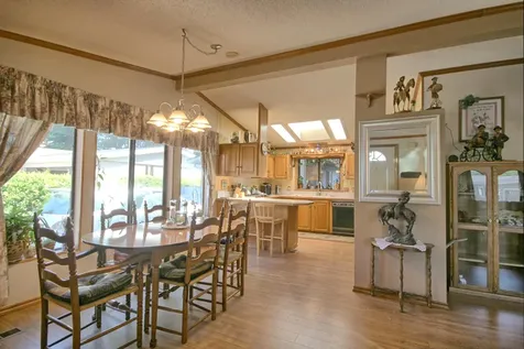 1848 Tamarac Lane Grants Pass OR 97527