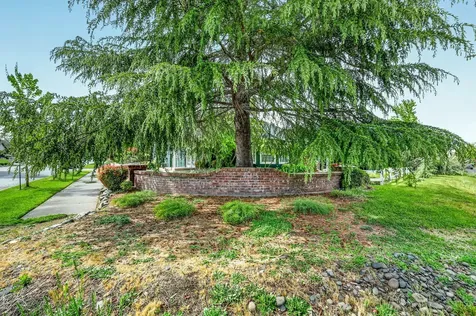 2078 Orchard Home Drive Medford OR 97501
