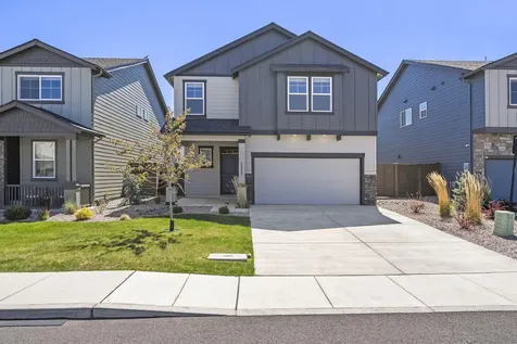 20625 SE Slate Avenue Bend OR 97702