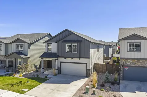 20625 SE Slate Avenue Bend OR 97702