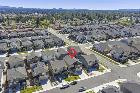 20625 SE Slate Avenue Bend OR 97702