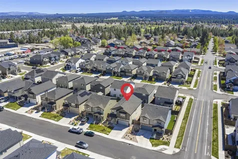 20625 SE Slate Avenue Bend OR 97702