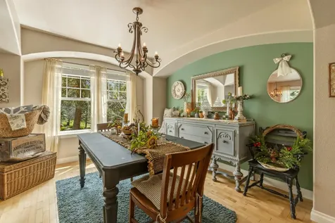 10704 Kestrel Road Klamath Falls OR 97601