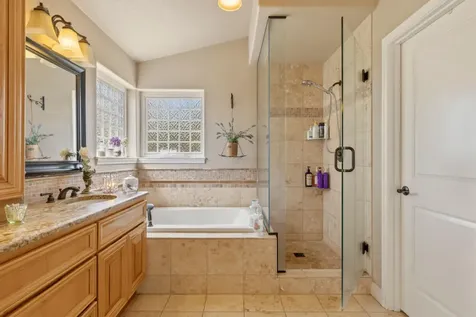 10704 Kestrel Road Klamath Falls OR 97601