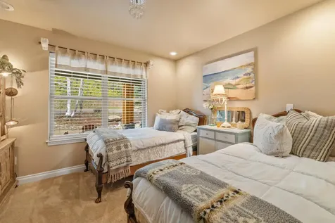 10704 Kestrel Road Klamath Falls OR 97601