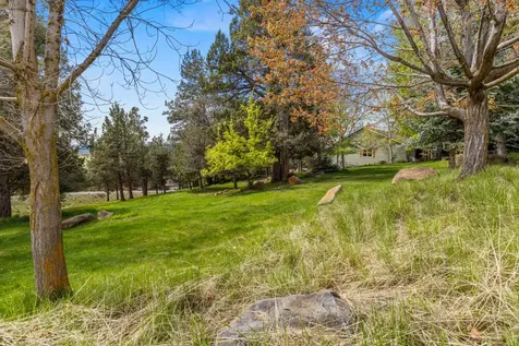 10704 Kestrel Road Klamath Falls OR 97601