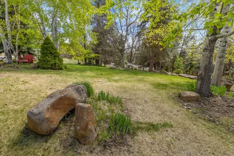 10704 Kestrel Road Klamath Falls OR 97601