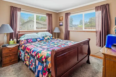 1551 SW Parkway Drive Redmond OR 97756