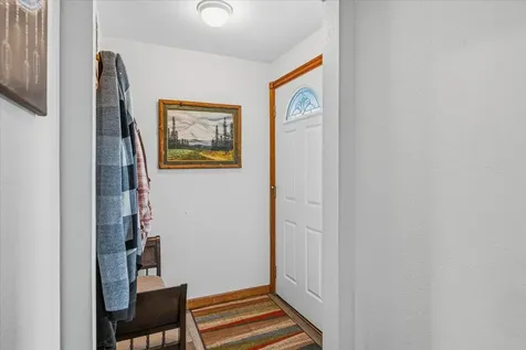 1551 SW Parkway Drive Redmond OR 97756