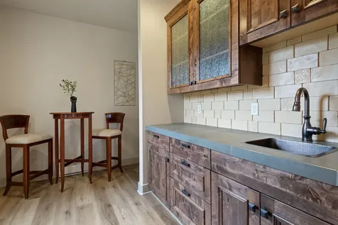24442 Dodds Road Bend OR 97701