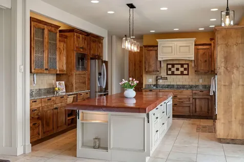 24442 Dodds Road Bend OR 97701