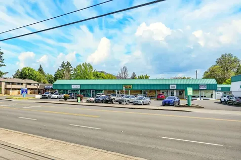 602 Crater Lake Avenue Medford OR 97504