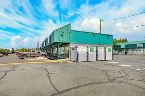 602 Crater Lake Avenue Medford OR 97504