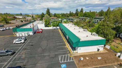 602 Crater Lake Avenue Medford OR 97504