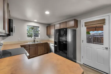 2470 NE 3rd Street Redmond OR 97756