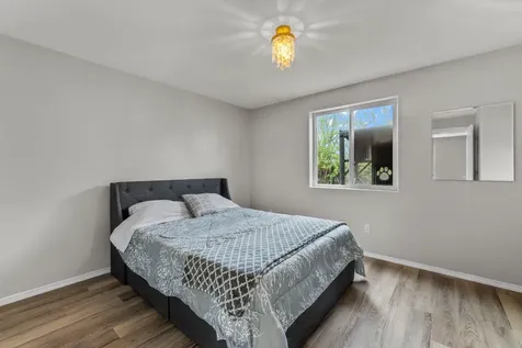 2470 NE 3rd Street Redmond OR 97756