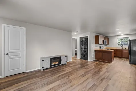 2470 NE 3rd Street Redmond OR 97756