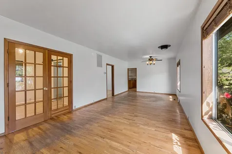 1103 Fourth Avenue Gold Hill OR 97525