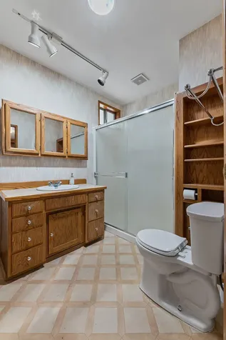 1103 Fourth Avenue Gold Hill OR 97525