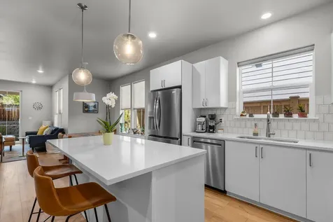 61149 SE Wagyu Drive Bend OR 97702