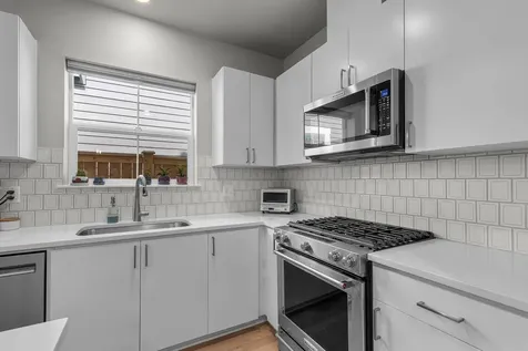 61149 SE Wagyu Drive Bend OR 97702
