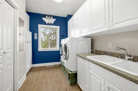 2832 NW Polarstar Avenue Bend OR 97703