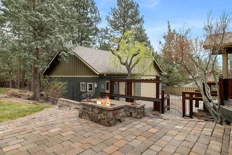 2832 NW Polarstar Avenue Bend OR 97703
