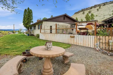 2577 SE Hill Street Prineville OR 97754