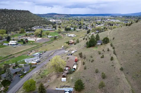 2577 SE Hill Street Prineville OR 97754