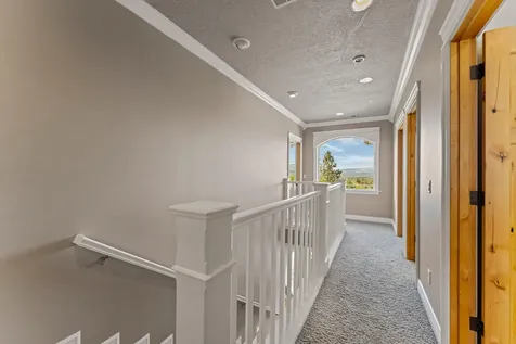 1679 NE Terrace Drive Grants Pass OR 97526