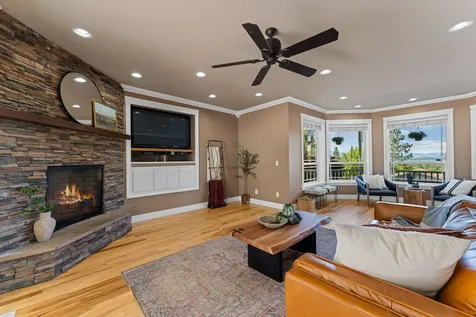 1679 NE Terrace Drive Grants Pass OR 97526