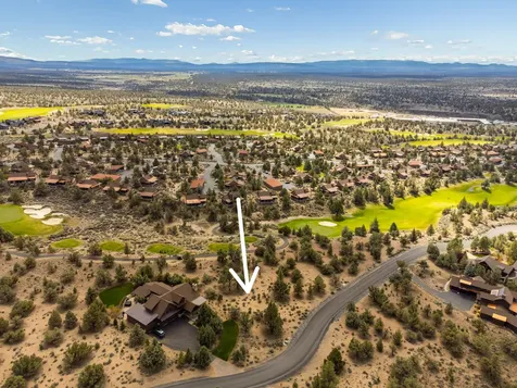16539 SW Vaqueros Way Powell Butte OR 97753