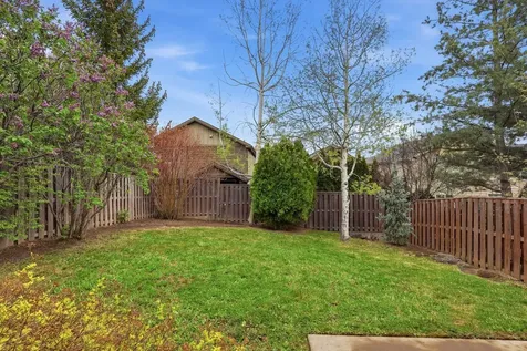 61156 Foxglove Loop Bend OR 97702