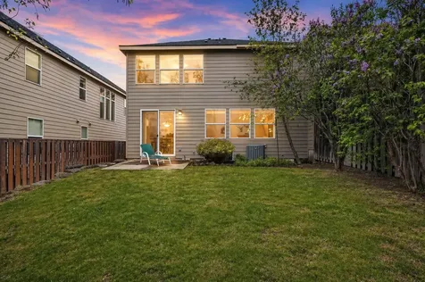 61156 Foxglove Loop Bend OR 97702
