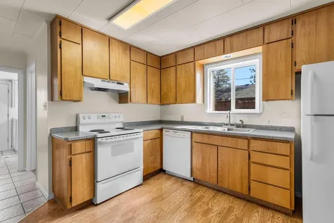 640 NW Delaware Avenue Bend OR 97703