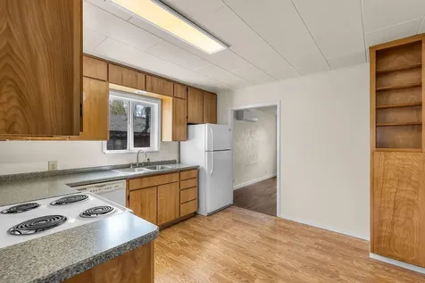 640 NW Delaware Avenue Bend OR 97703