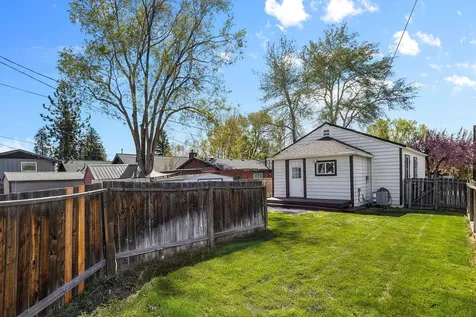 640 NW Delaware Avenue Bend OR 97703