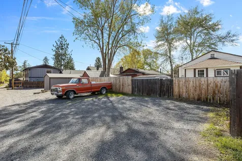 640 NW Delaware Avenue Bend OR 97703