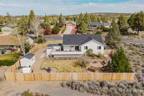20795 Arago Circle Bend OR 97703
