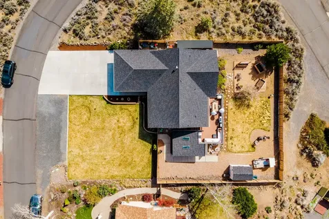 20795 Arago Circle Bend OR 97703