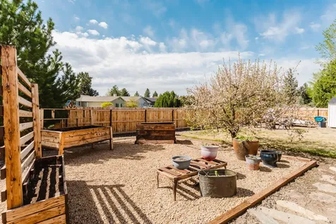 20795 Arago Circle Bend OR 97703