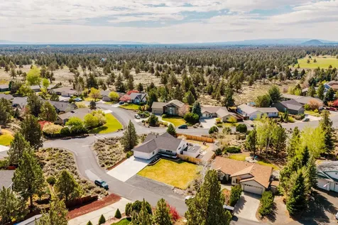20795 Arago Circle Bend OR 97703