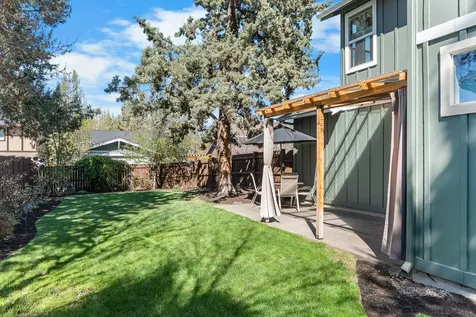 20392 Aberdeen Drive Bend OR 97702