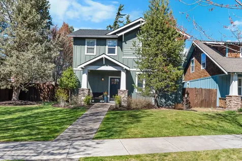 20392 Aberdeen Drive Bend OR 97702
