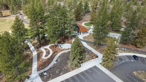 20392 Aberdeen Drive Bend OR 97702